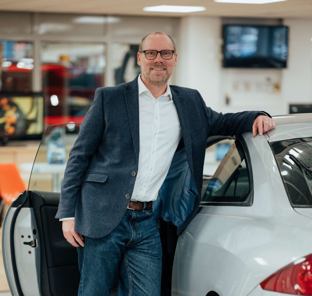 dealers drowning in data